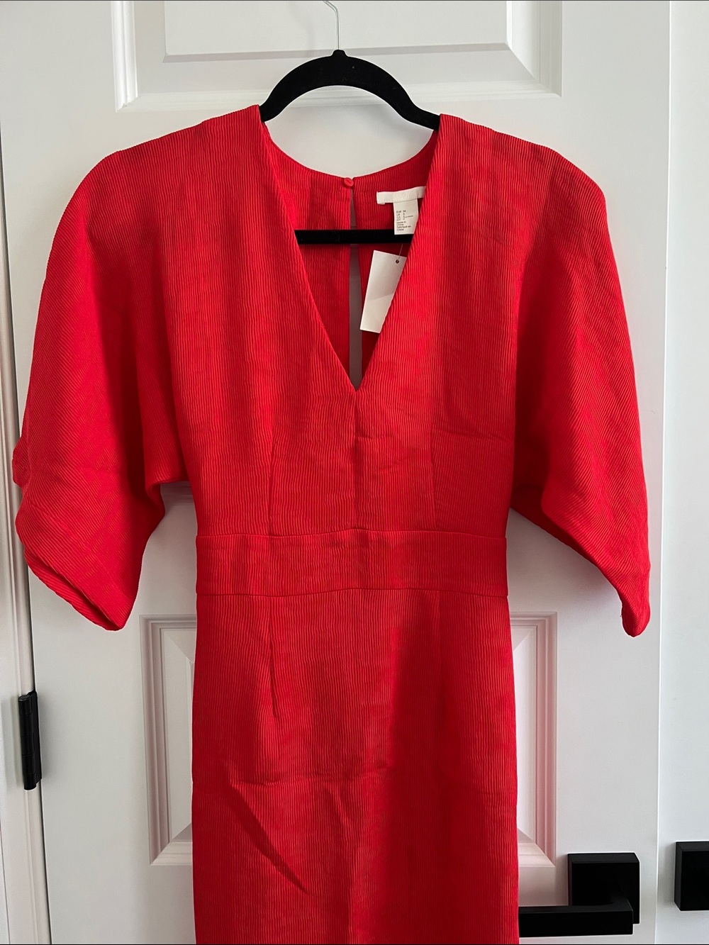 H&M Red V‑Neck Midi Dress - Picture 3 of 7